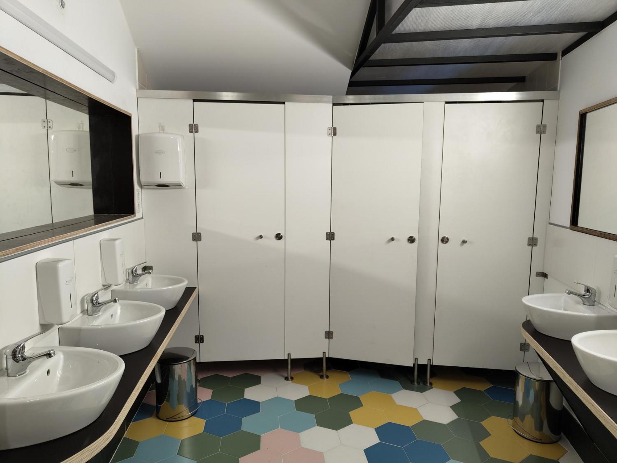 גוארדה Urbe Sanchina - Hostel & Suites מראה חיצוני תמונה